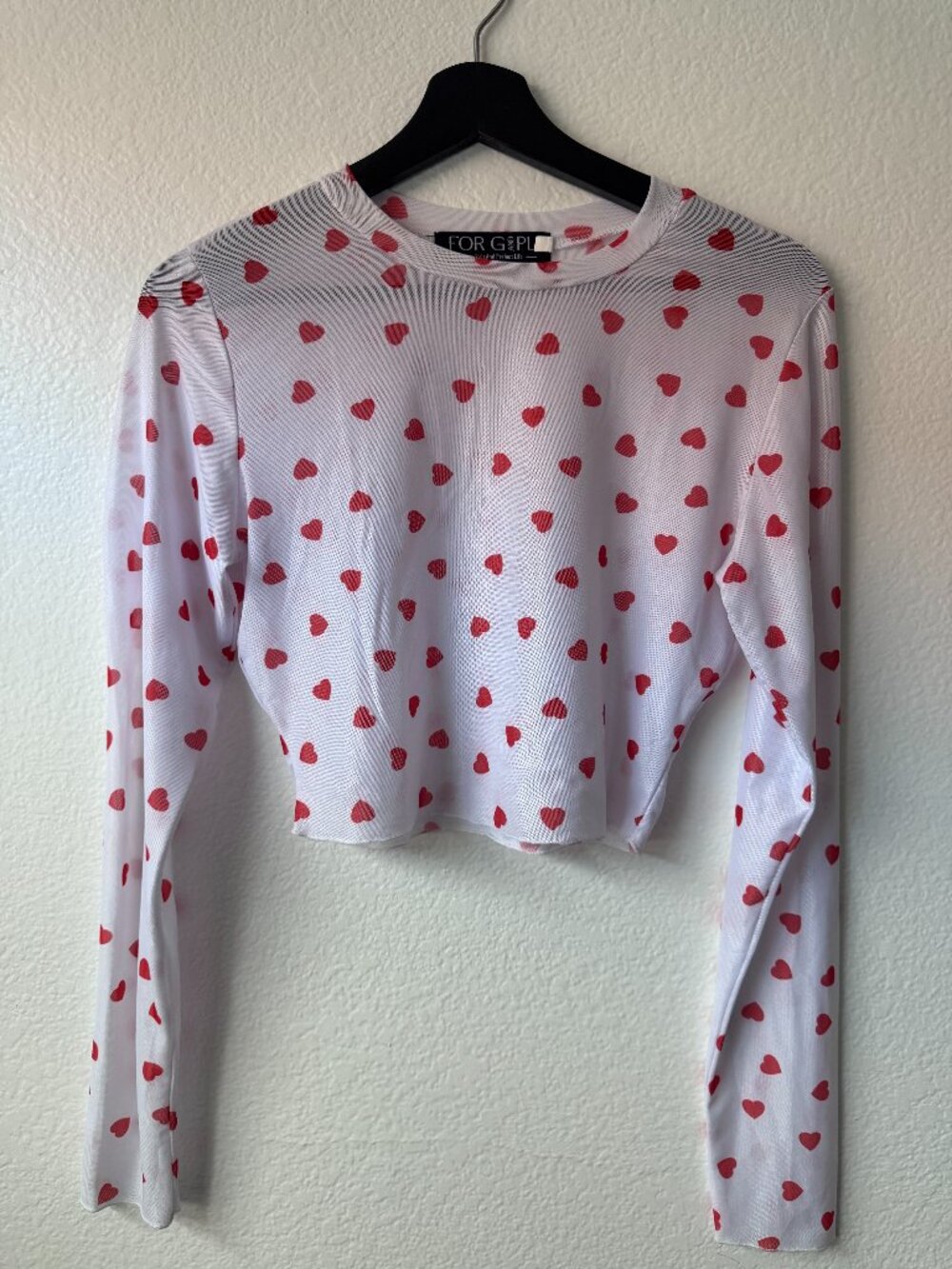 festival crop top | white mesh & red heart print | long sleeve | M